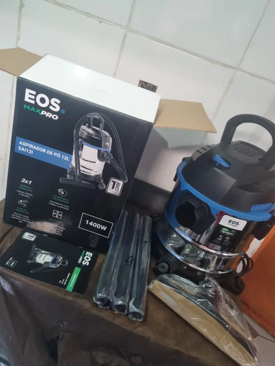 Aspirador de Pó e Água EOS Max Pro 12L - 1400W