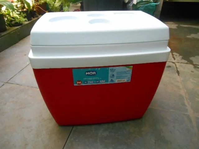 Caixa térmica vermelha 34L