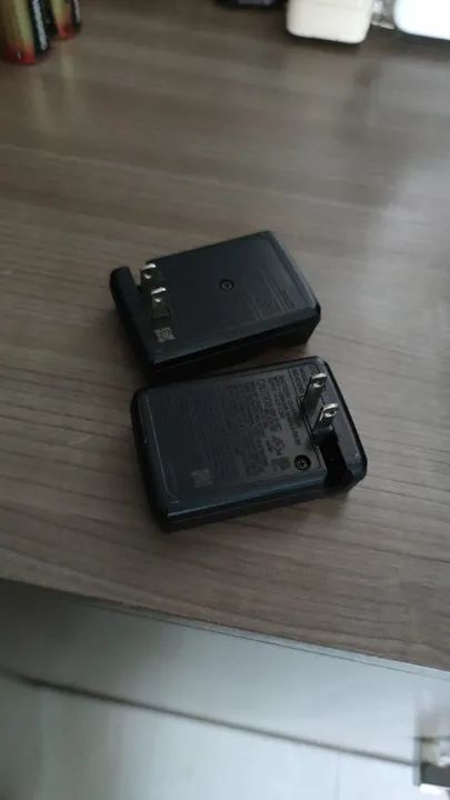 Carregador Sony Mod. BC-CSNB - para baterias câmera digital Sony tipo N - Mod. NP-BN(1) - Foto 3