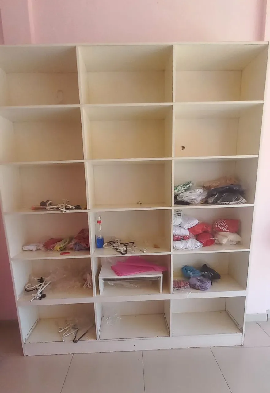 Vendo prateleira de MDF 290$ pra vim buscar 