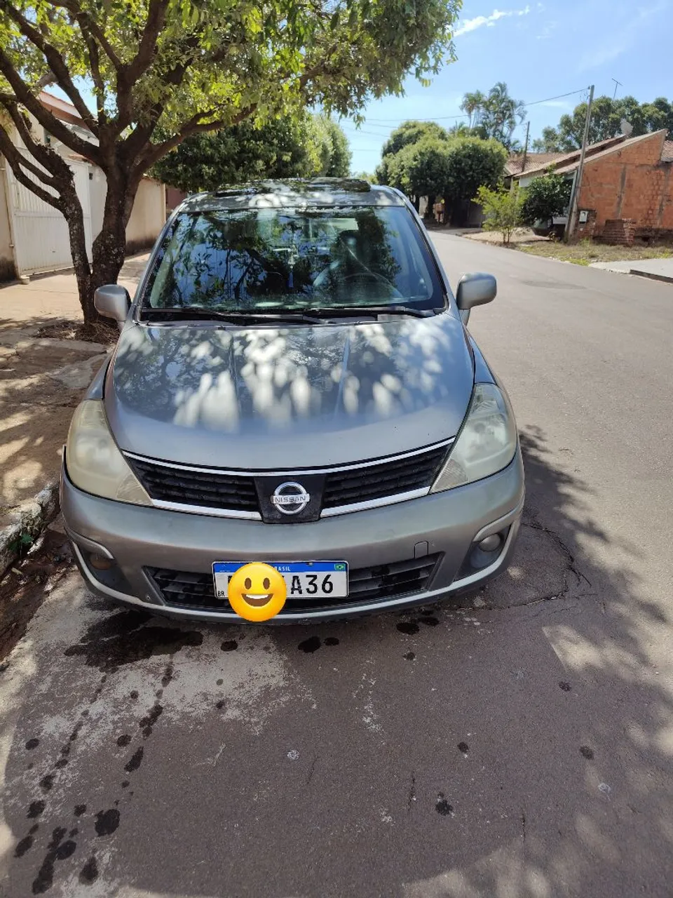 Nissan Tiida SL Barato Detalhes de Funilaria
