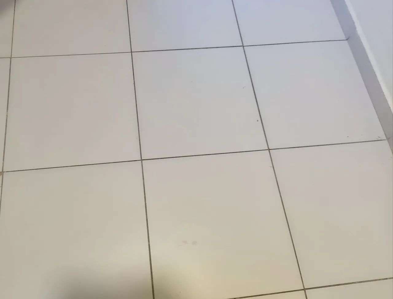 Piso Incepa 44,5cm x 44,5cm - Cor: Branco - Foto 2