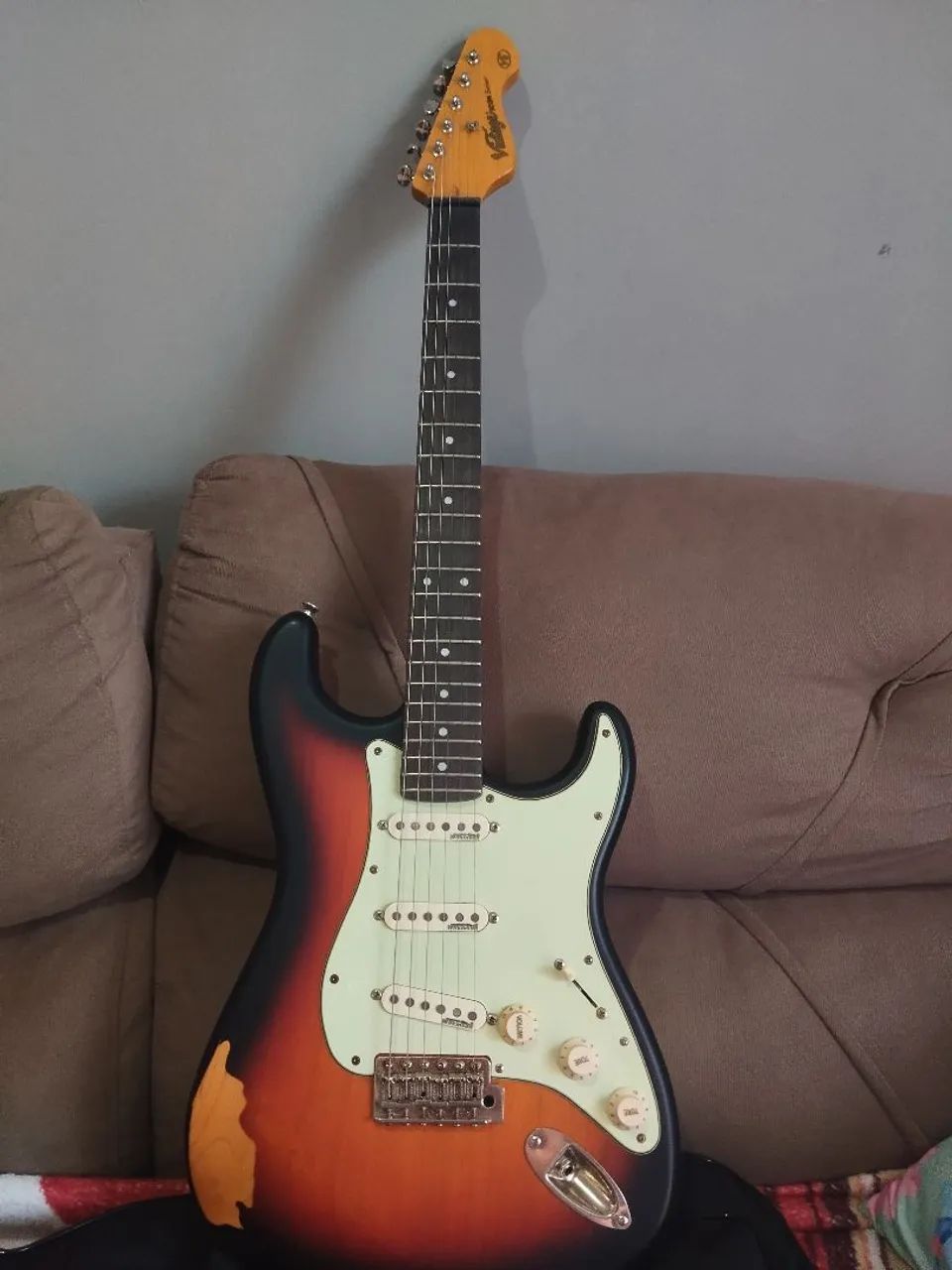 Guitarra Vintage V6 Icon - Foto 4