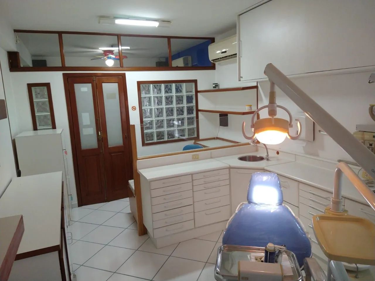 Cadeira Odontológica Usada Baixou R$4999,00 - Foto 2