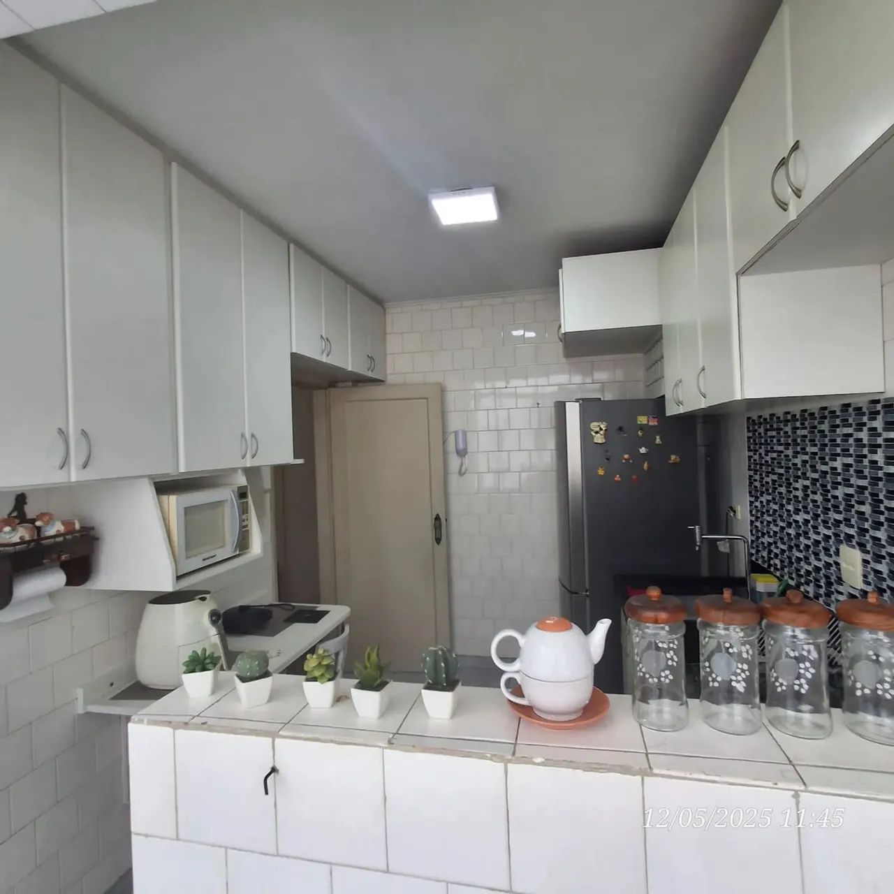Alugo 2 dormitórios mobiliado em Santos! - Foto 3