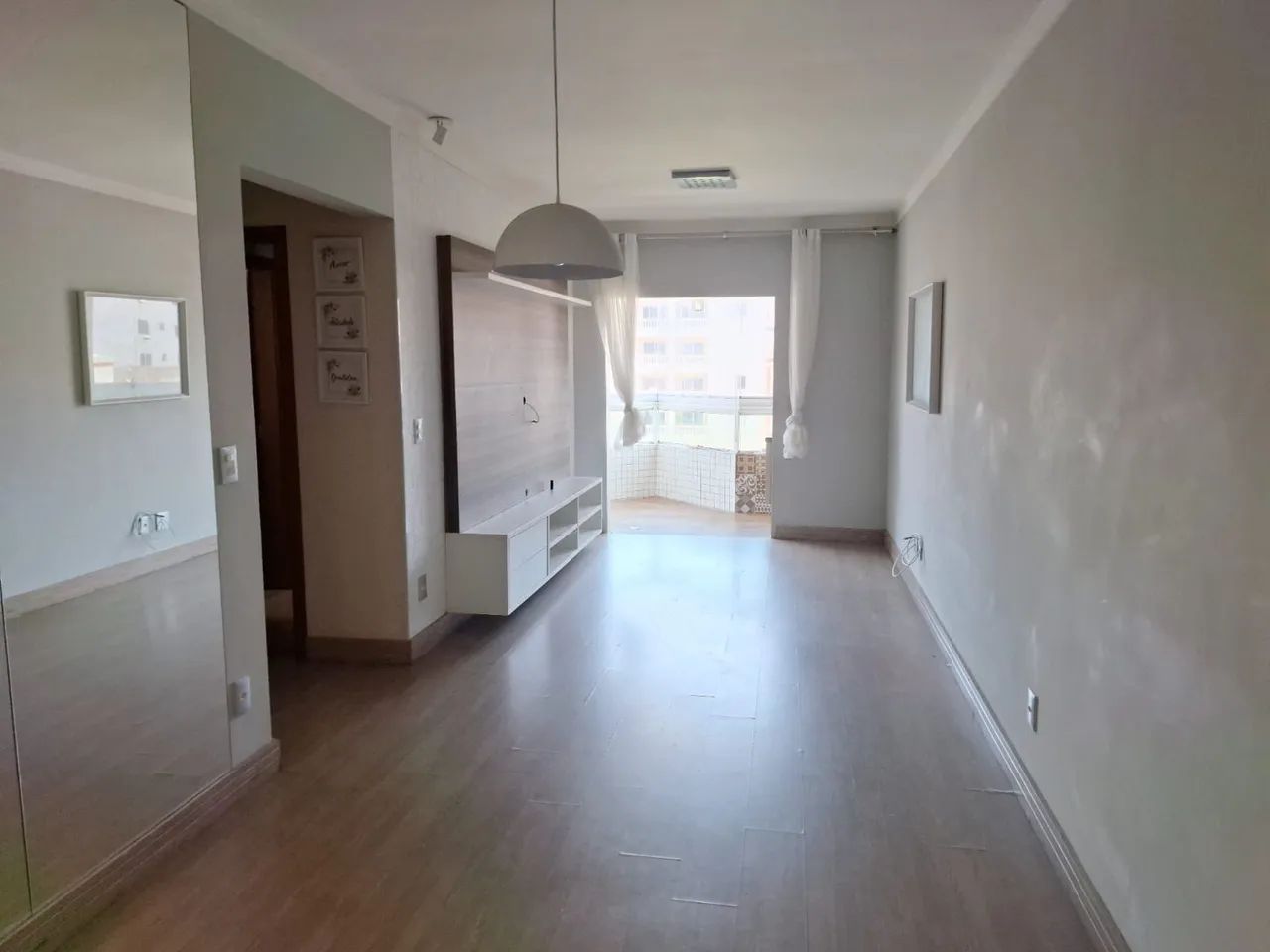 Apartamento 2 dormitórios 1 suíte GUILERNINA cel 11 94445.2525 - Foto 11