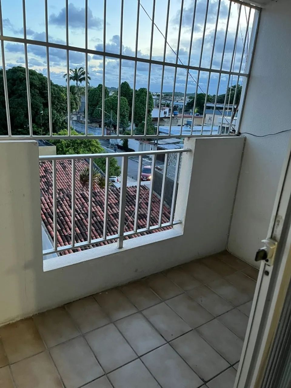 APTOS NA AV.MANE-PÁ NO JANGA,2QTS C/ELEVADOR 2 SEGUNDA PARALELA DA AV.PRINCIPAL APARTIR DE