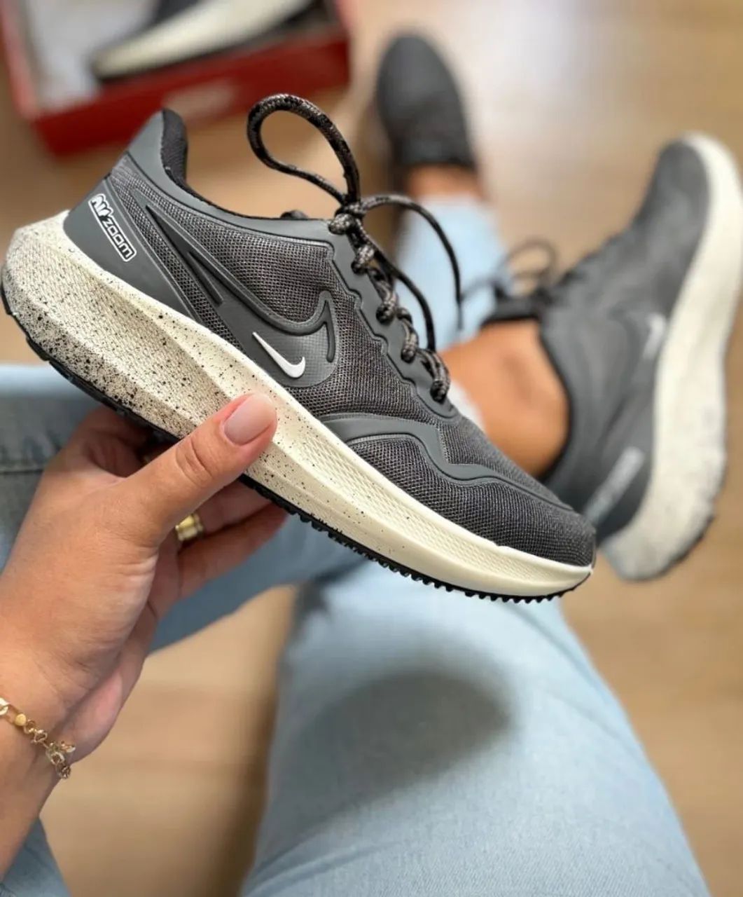 Tênis Nike Air Zoom - Conforto e Estilo