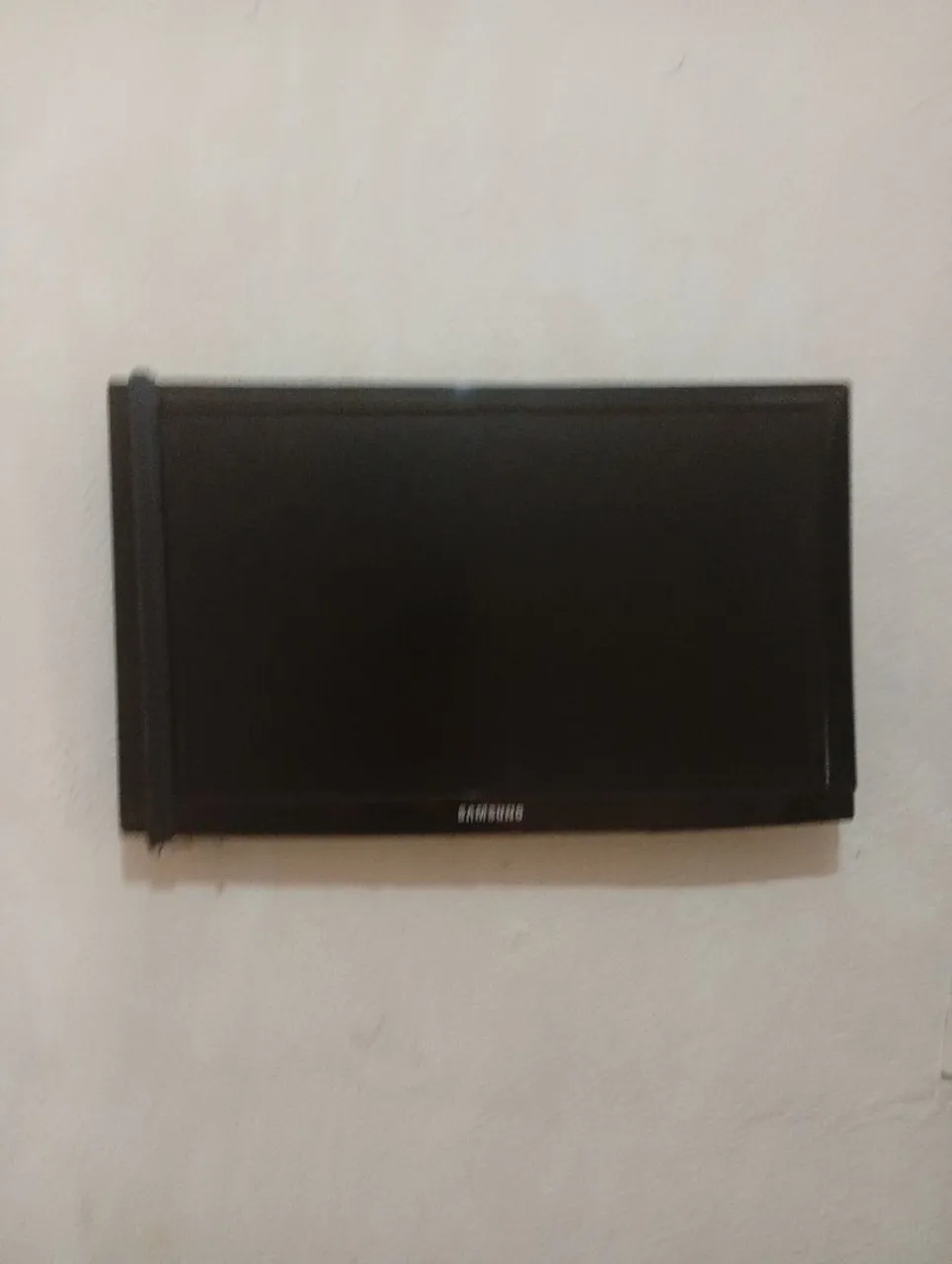 TV Samsung - Suporte Incluso