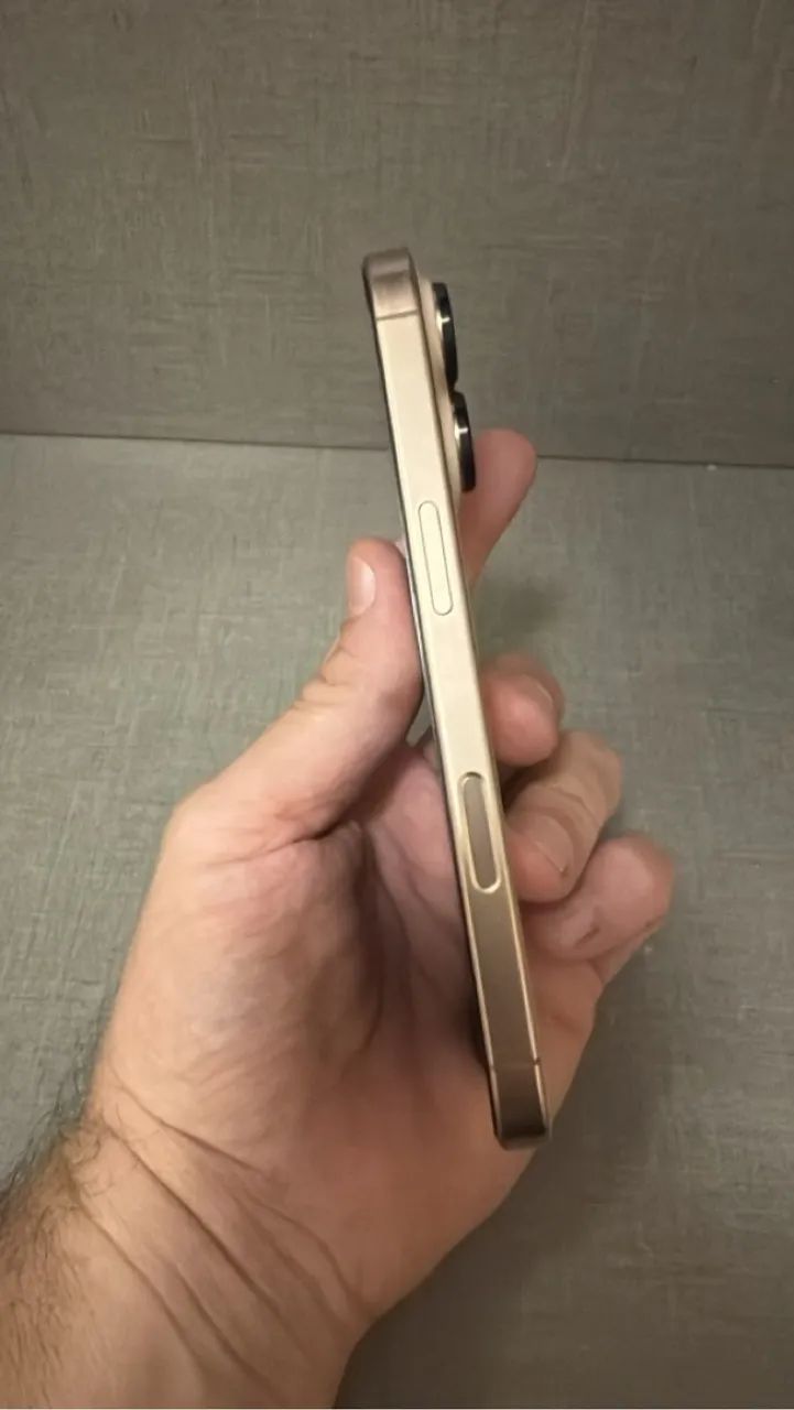 iPhone 16 Pro 128 Gb  - Foto 2