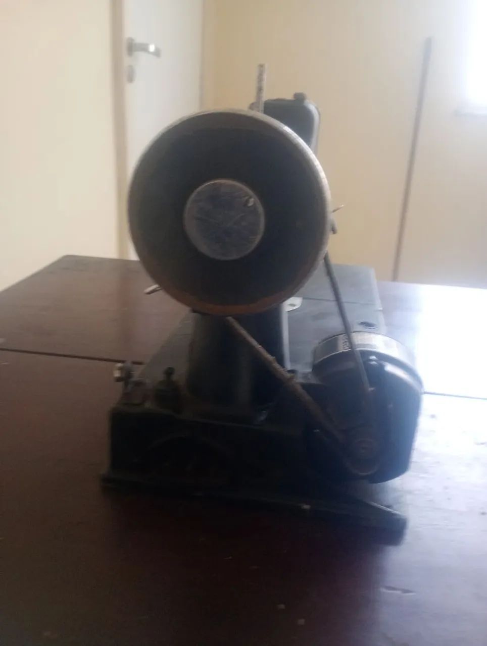 Máquina de costura antiga (Decoração) - Foto 3