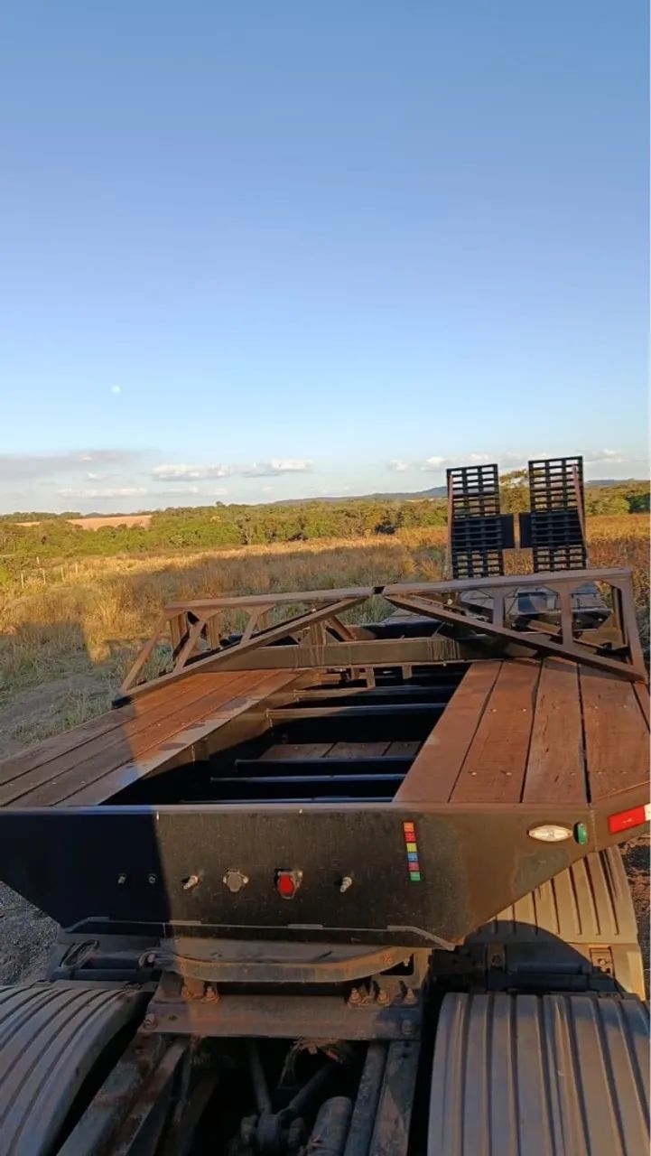 Prancha  Serviço de transporte de maquinário  - Foto 5