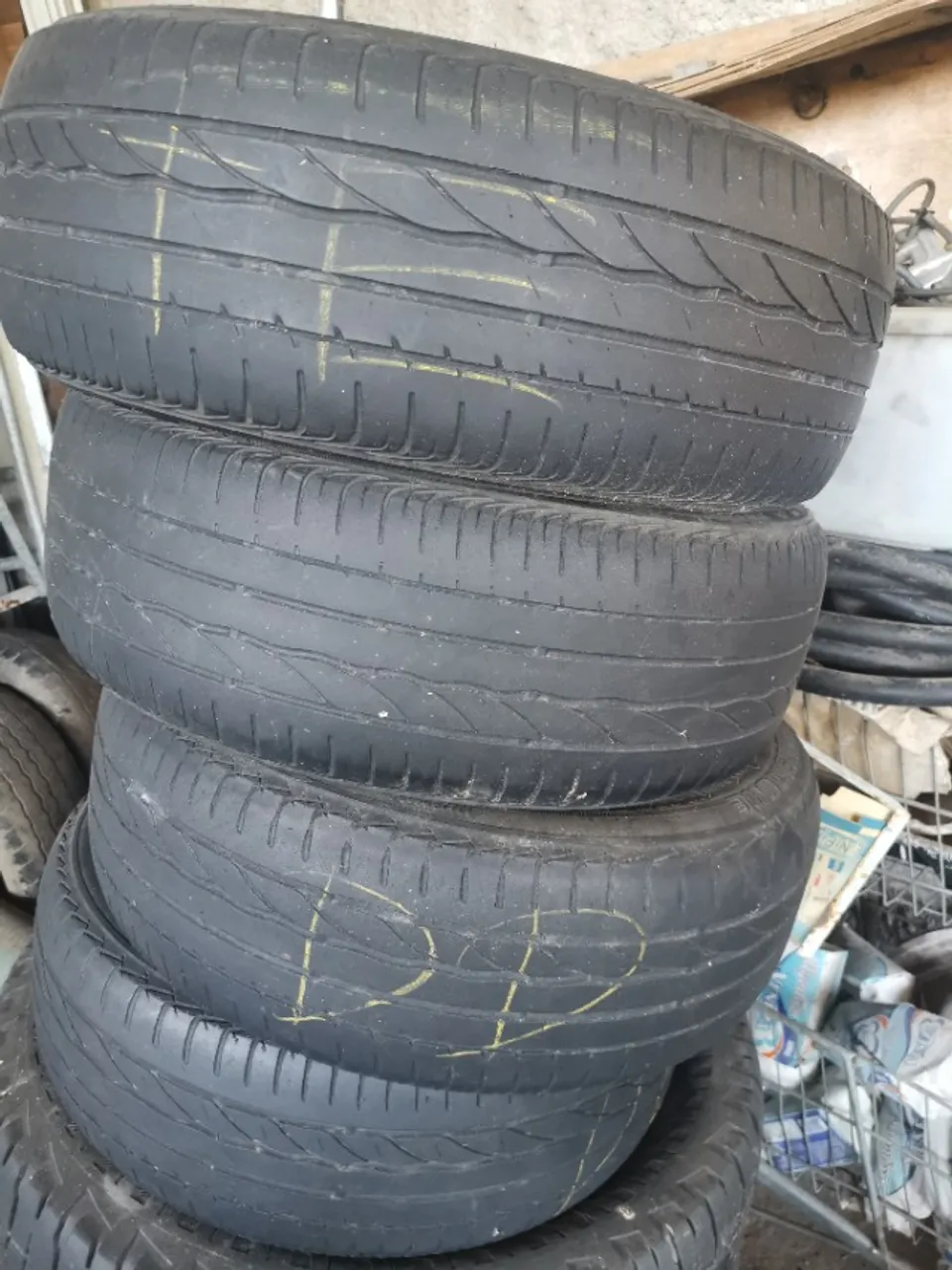Pneu usado 185/55/16 Bridgestone