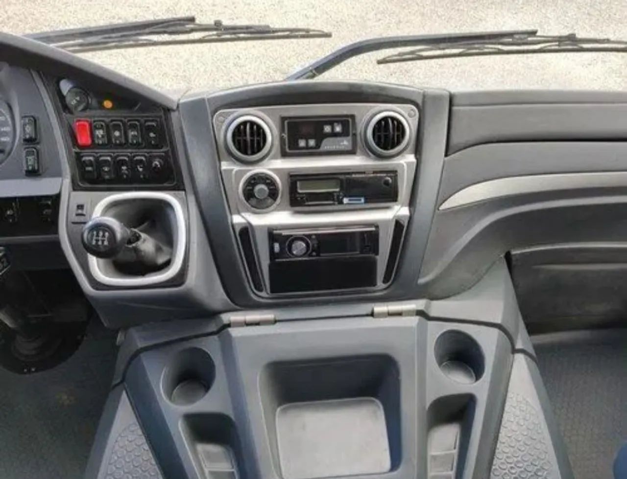 Micro Ônibus Rodoviário Volare W9 - Ano 2014 - Foto 10