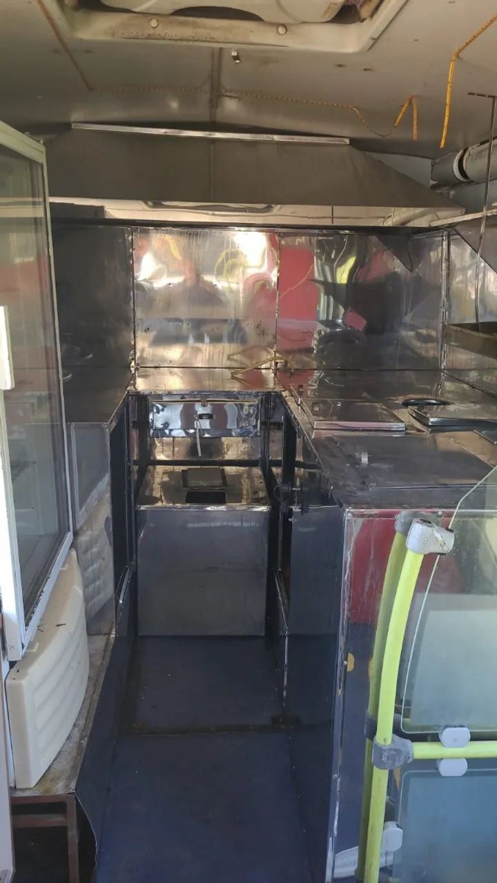 Ônibus Food Truck  - Foto 4