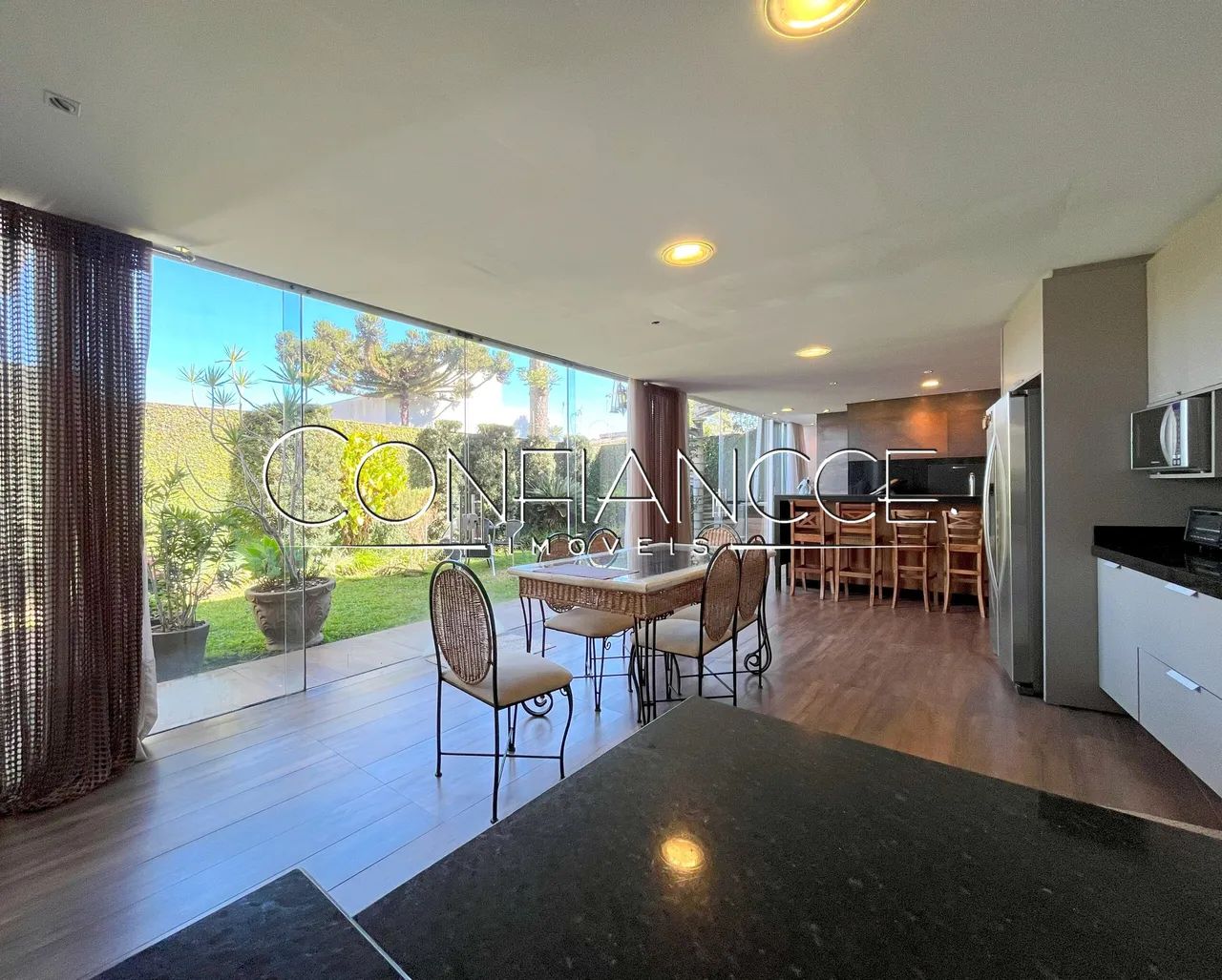 Casa com 7 quartos para alugar no Batel, Curitiba - PR | Confiancce Imóveis - Foto 5