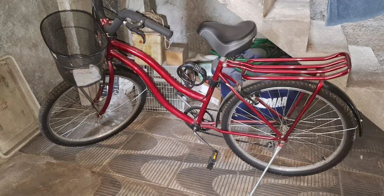Bicicleta muito nova R$649