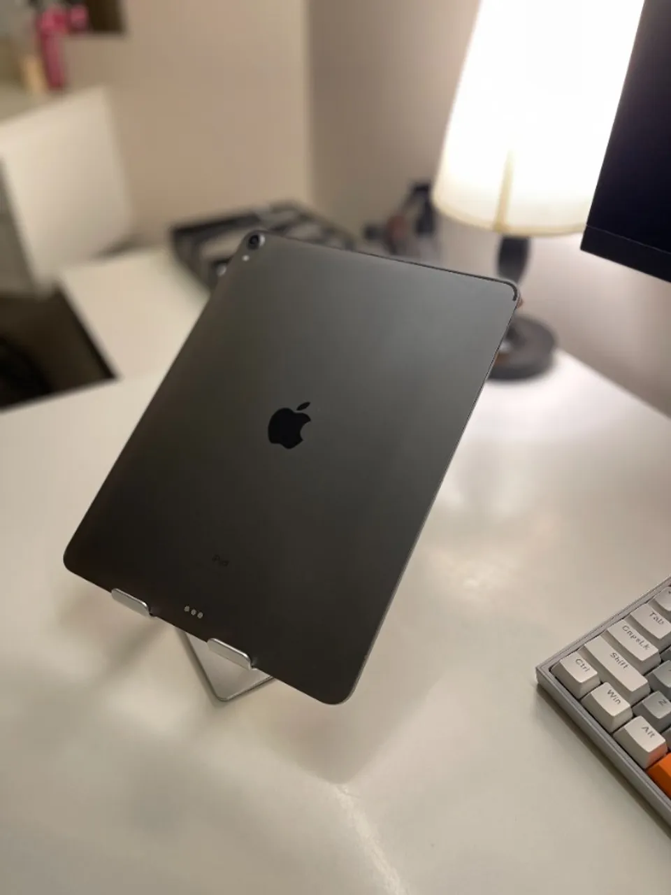 IPad PRO 12,9'' 3ª geração + Magic Keyboard 