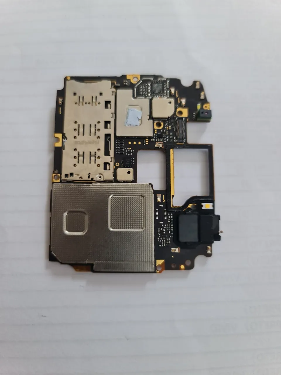 Placa-mãe de Celular Moto g6 play funcionando