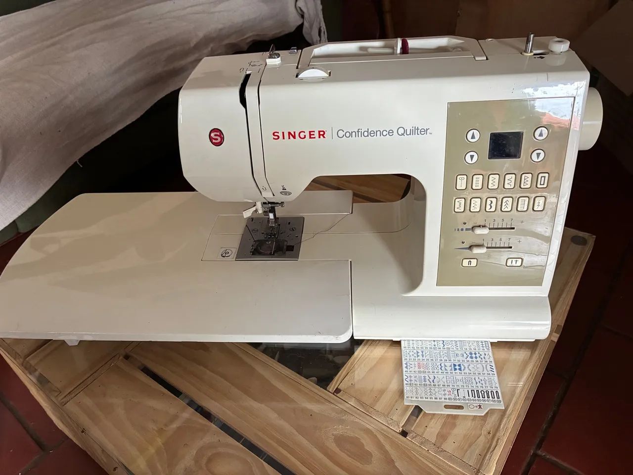 Máquina de Costura Singer Confidence Quilter - Foto 2