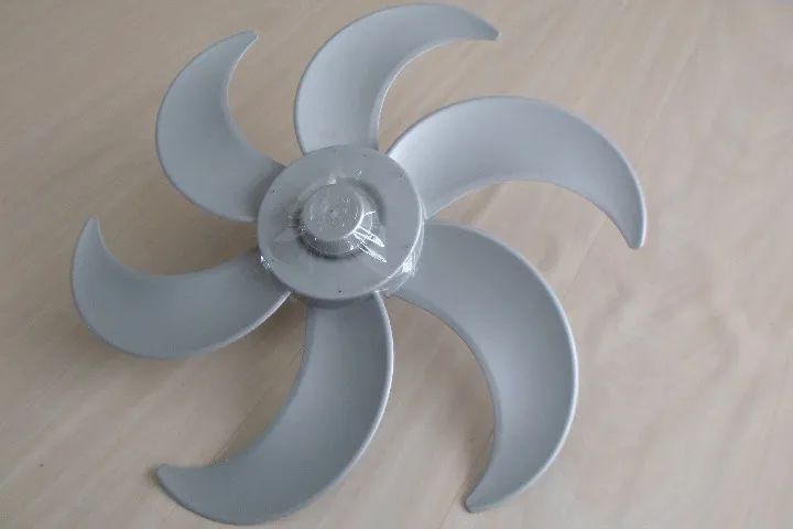 HÉLICE  VENTILADOR BRITANIA