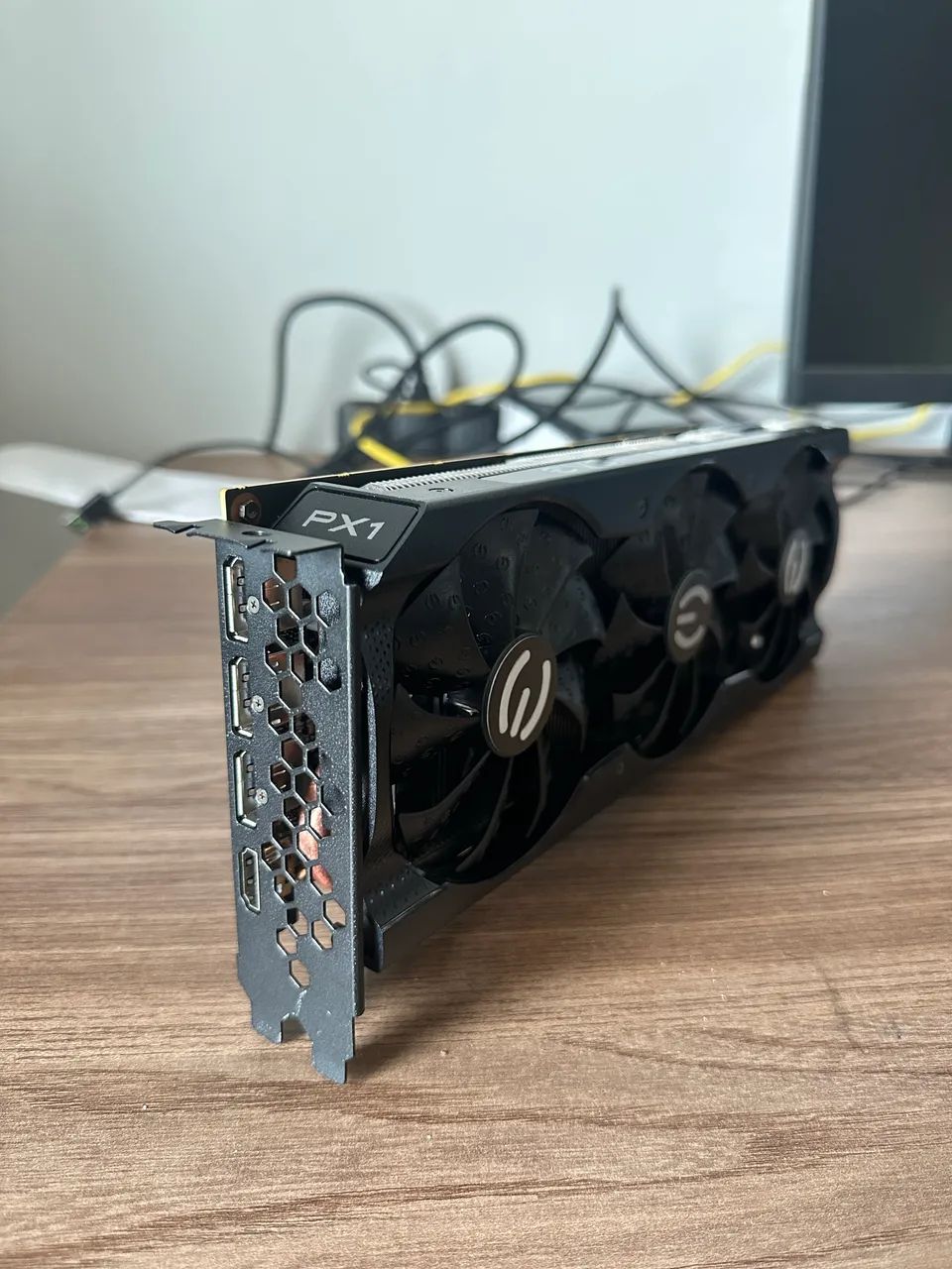 Placa de Vídeo RTX 3070 EVGA XC3 Black 8GB Estado de nova  - Foto 3