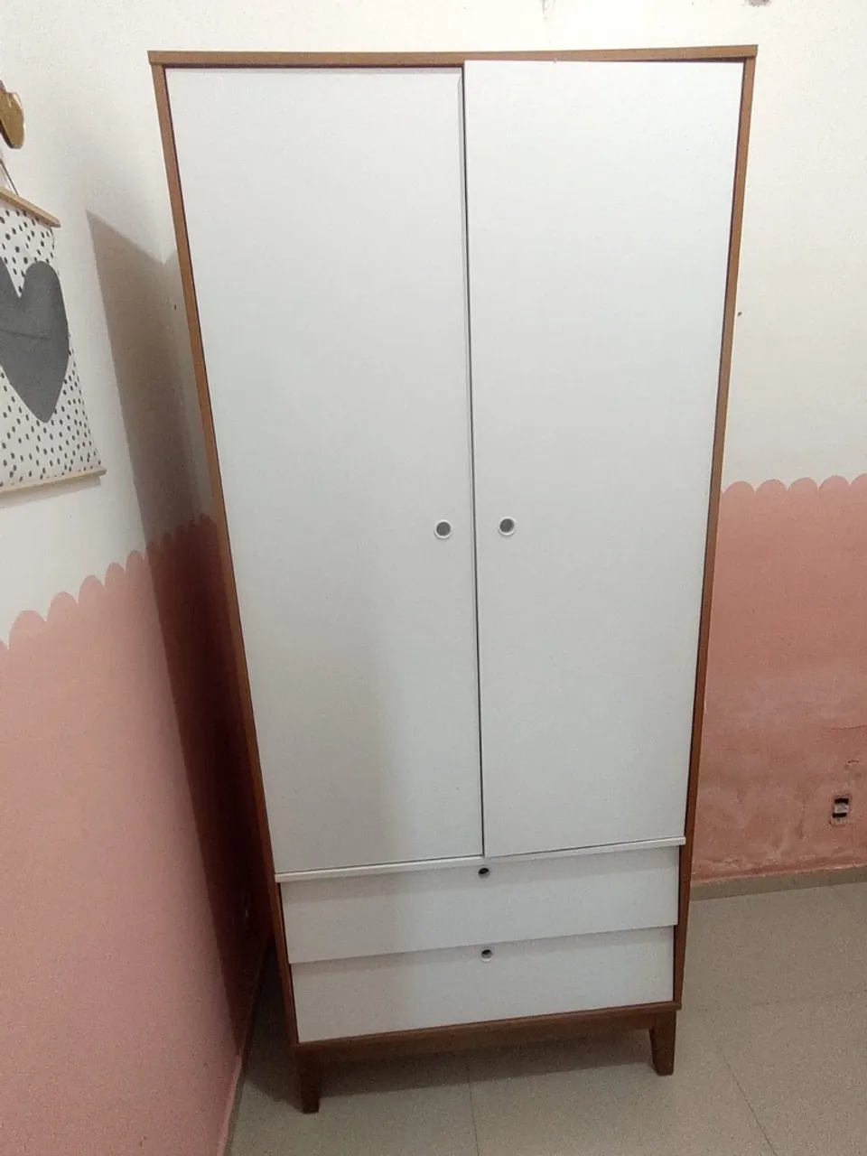 Vendo guarda roupa novinho unissex