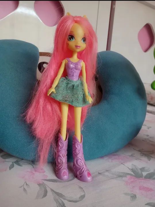 Boneca My Little Pony Rainbow Dash - Estilo Rock - Foto 3