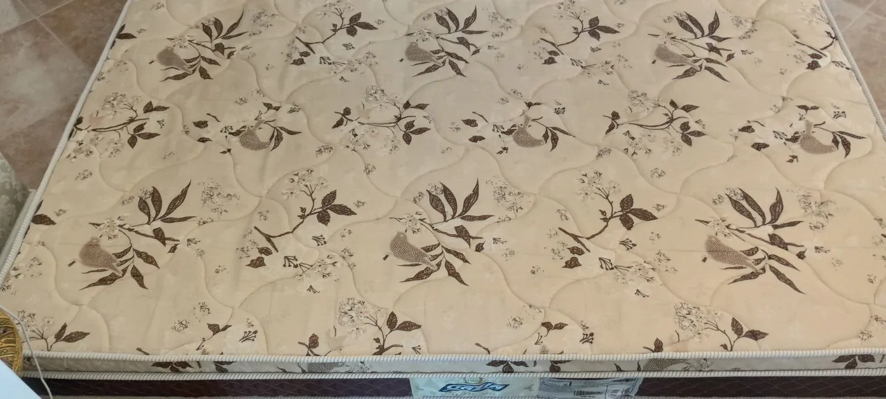 Colchão Casal Floral Confortável