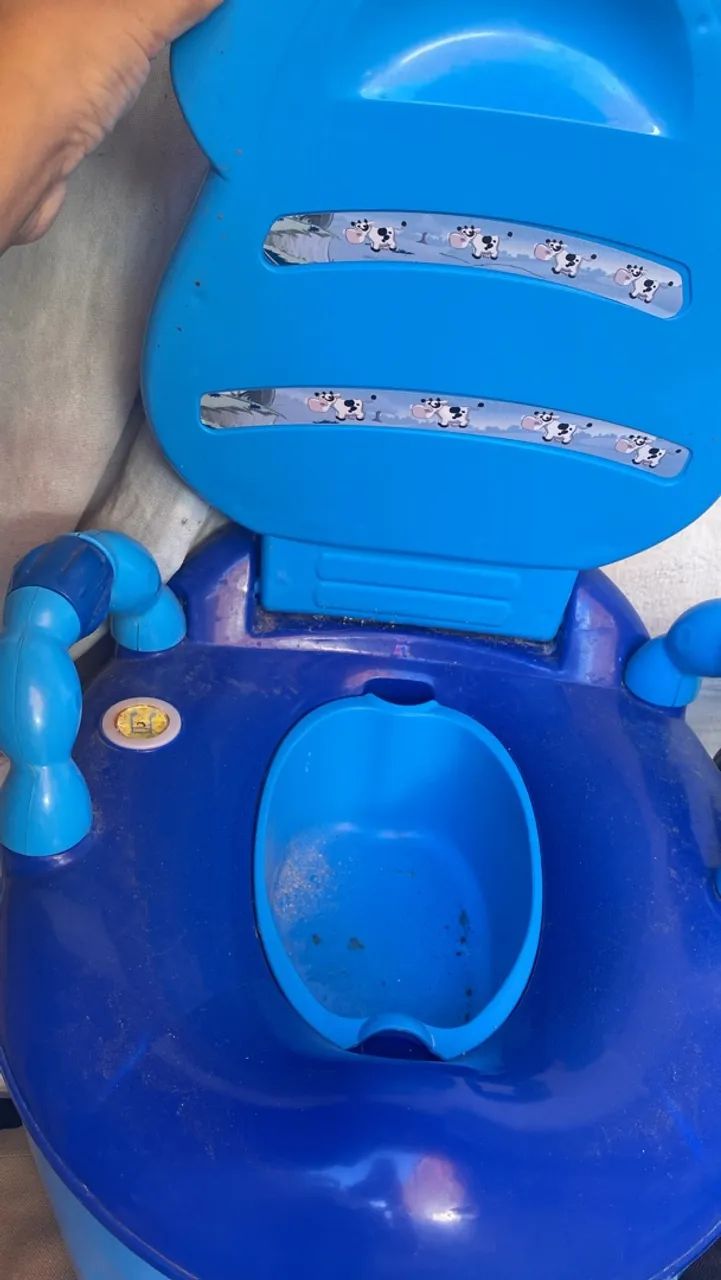 Troninho infantil menino 