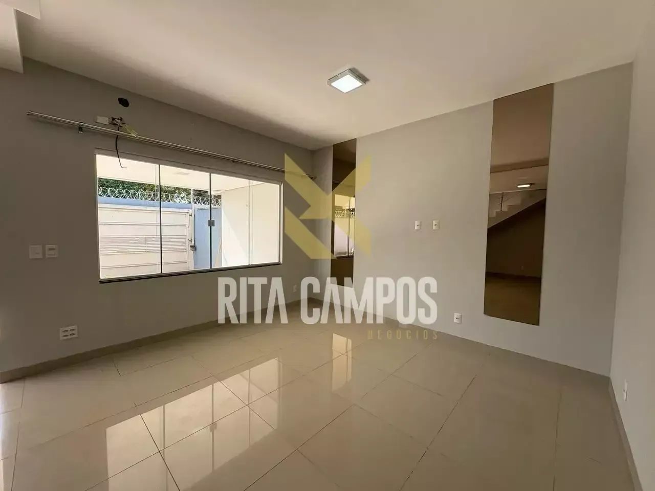 SOBRADO COM 4 QUARTOS NA QUADRA 105 NORTE - Foto 2
