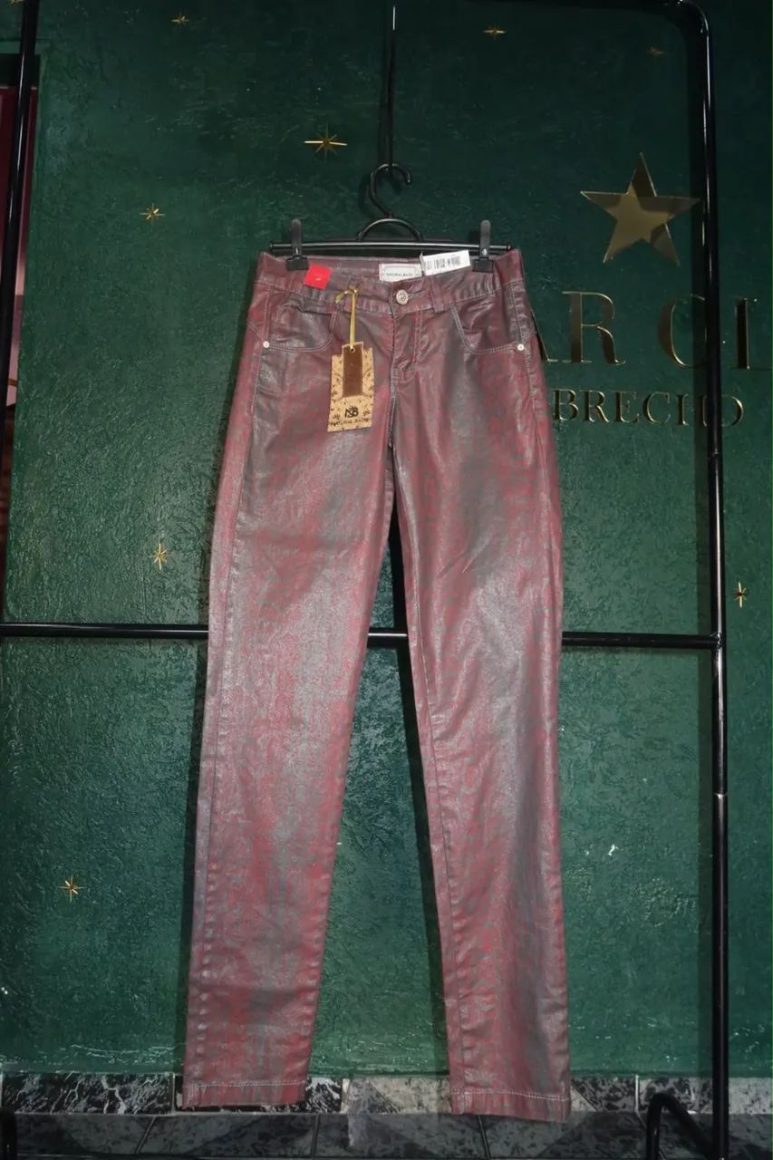 calça de oncinha Vinho  - Foto 2