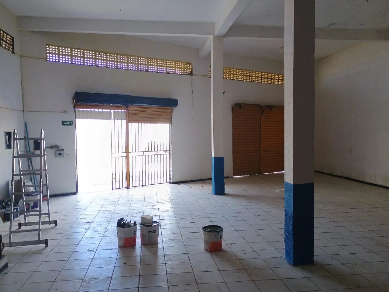 PRÉDIO COMERCIAL COM ESTACIONAMENTO  - Foto 4