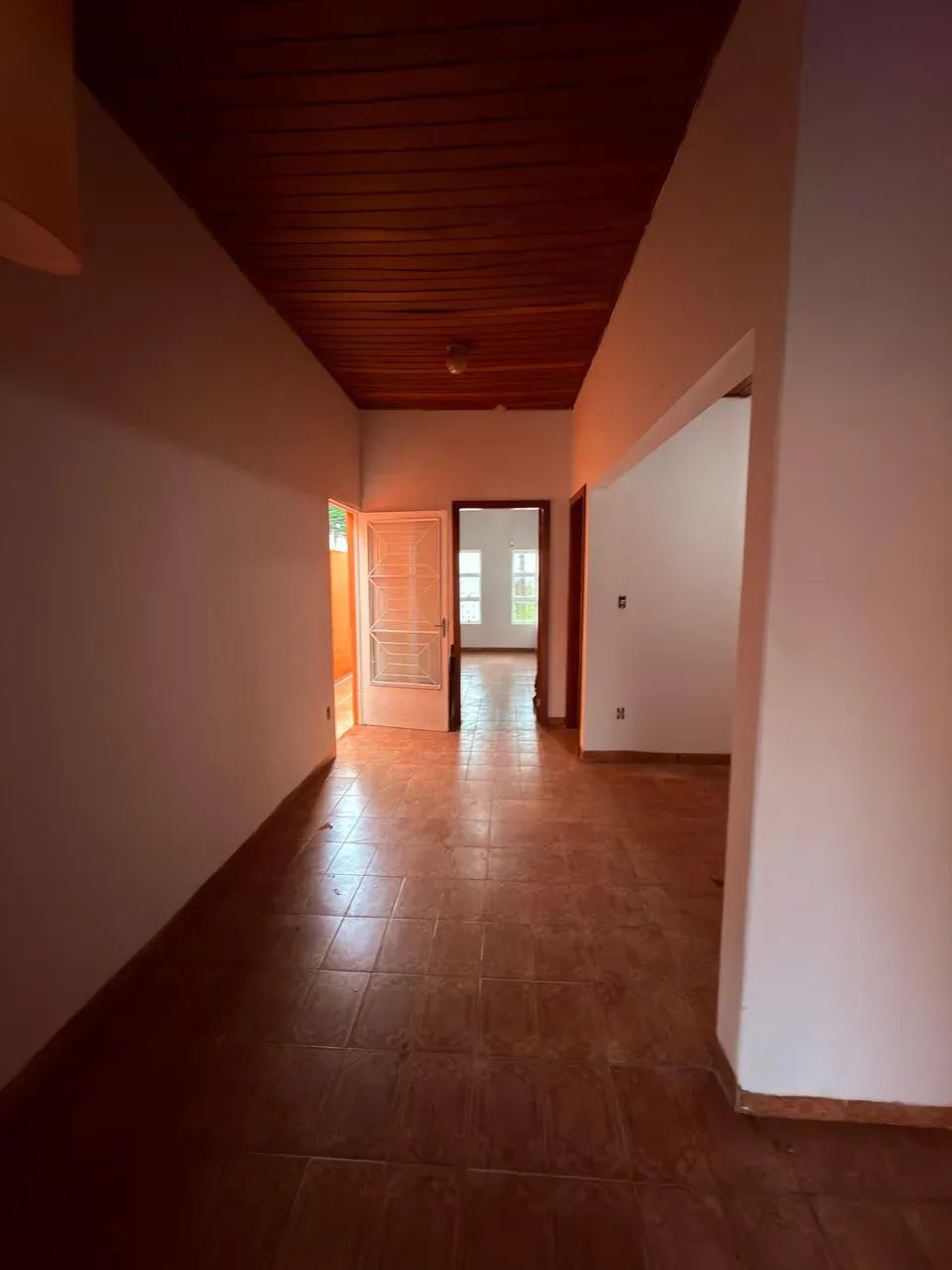CASA PÚBLICA CENTRO DE VÁRZEA GRANDE, 2 QUARTOS, C/ CHURRASQUEIRA E EDÍCULA, ATRÁS AMERICA - Foto 5