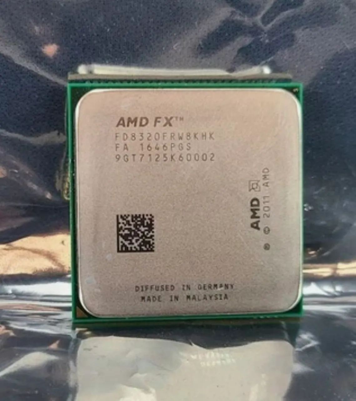 Processador AMD FX 8320 - 8 núcleos 