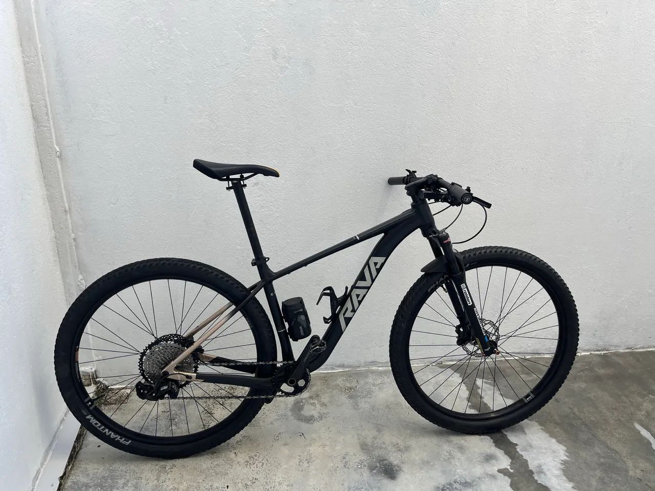 Bicicleta rava cave boost  - Foto 3