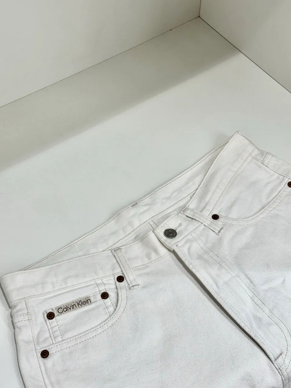 Calvin Klein calça branca 42 - Foto 4