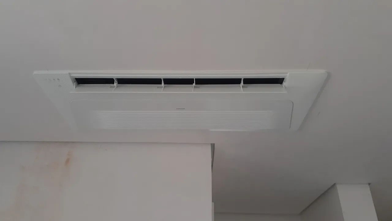 Instalação e manutenção em ar condicionado 