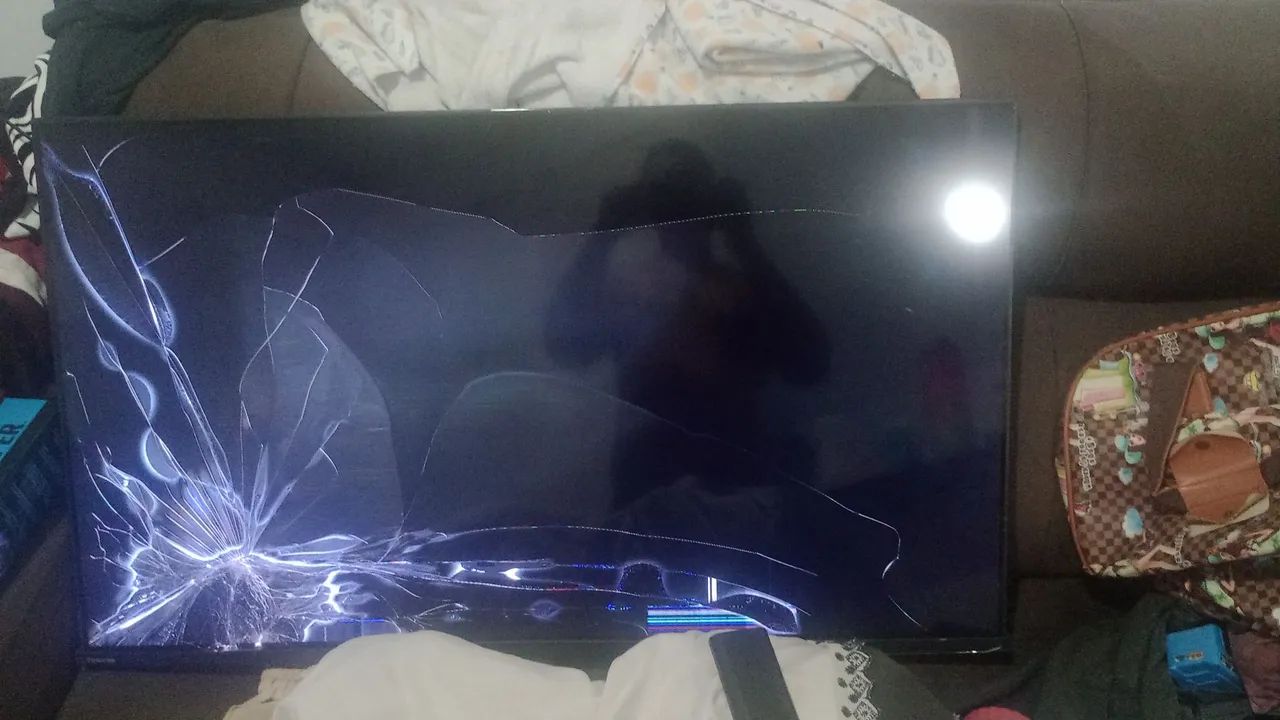 TV TOSHIBA 43 POLEGADAS SMART