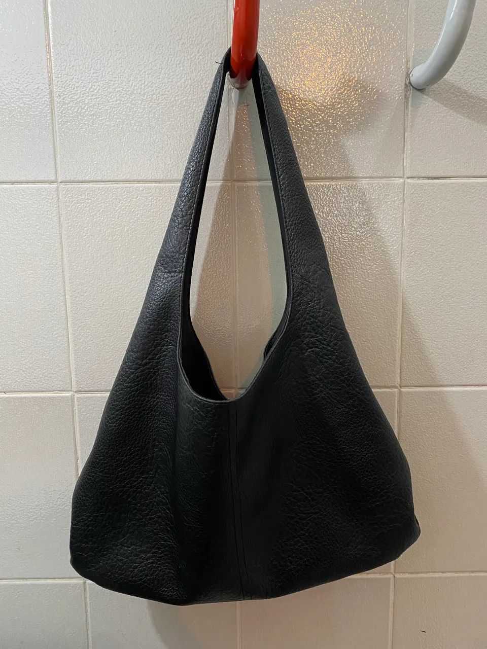 bolsa preta cotton on