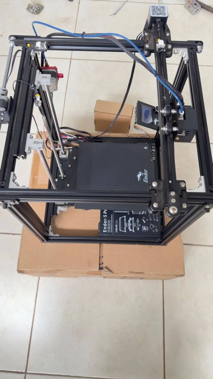 Impressora 3D Ender 5 Pro - Foto 3