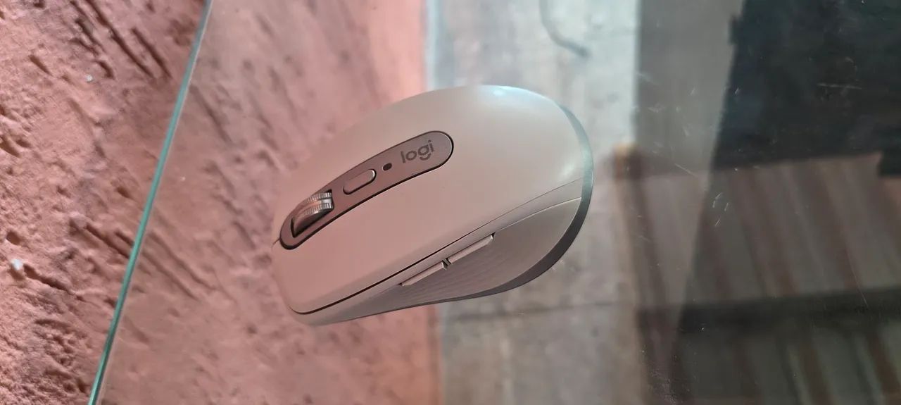 Mouse Logitech Anywhere 3s - Novo
