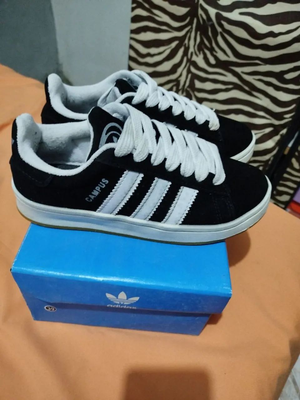 Tênis Adidas  - Foto 2