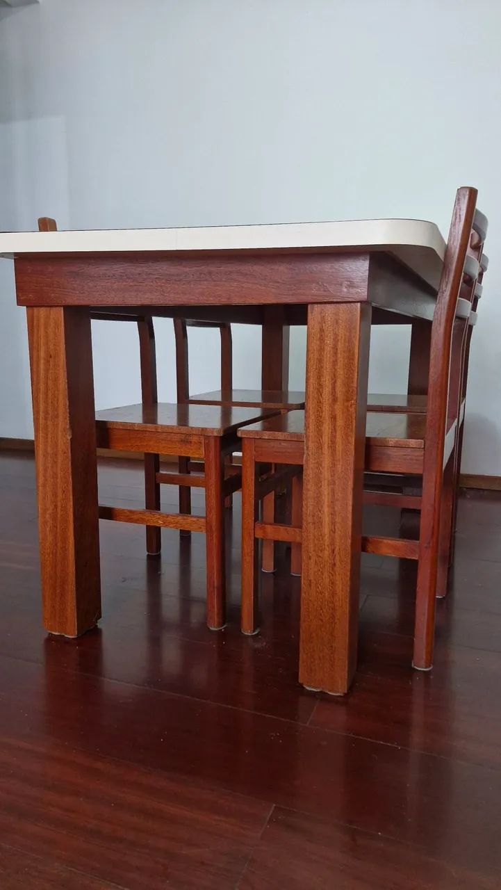 Mesa madeira c/cadeiras - Foto 4