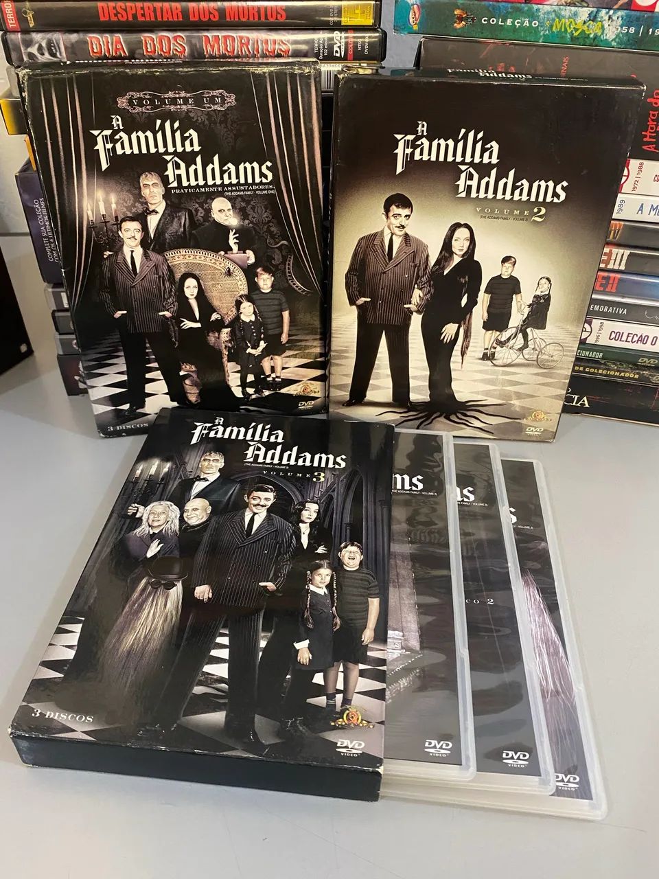 A Família Addams - 3 Box DVD Série Clássica Original Completa