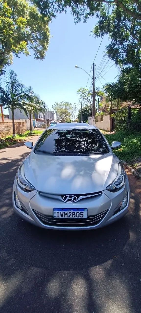 Hyundai Elantra 2015