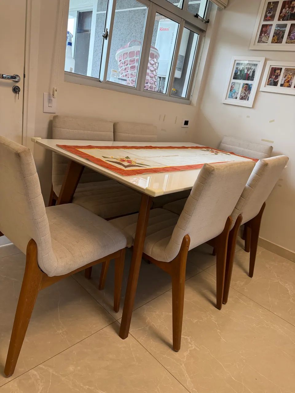 Mesa de Jantar 6 lugares 