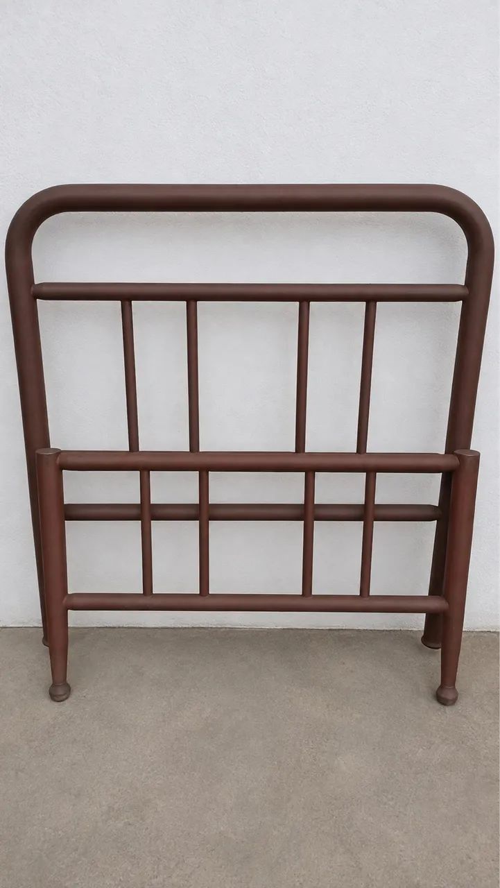 Cama de solteiro antiga em metal - Foto 3