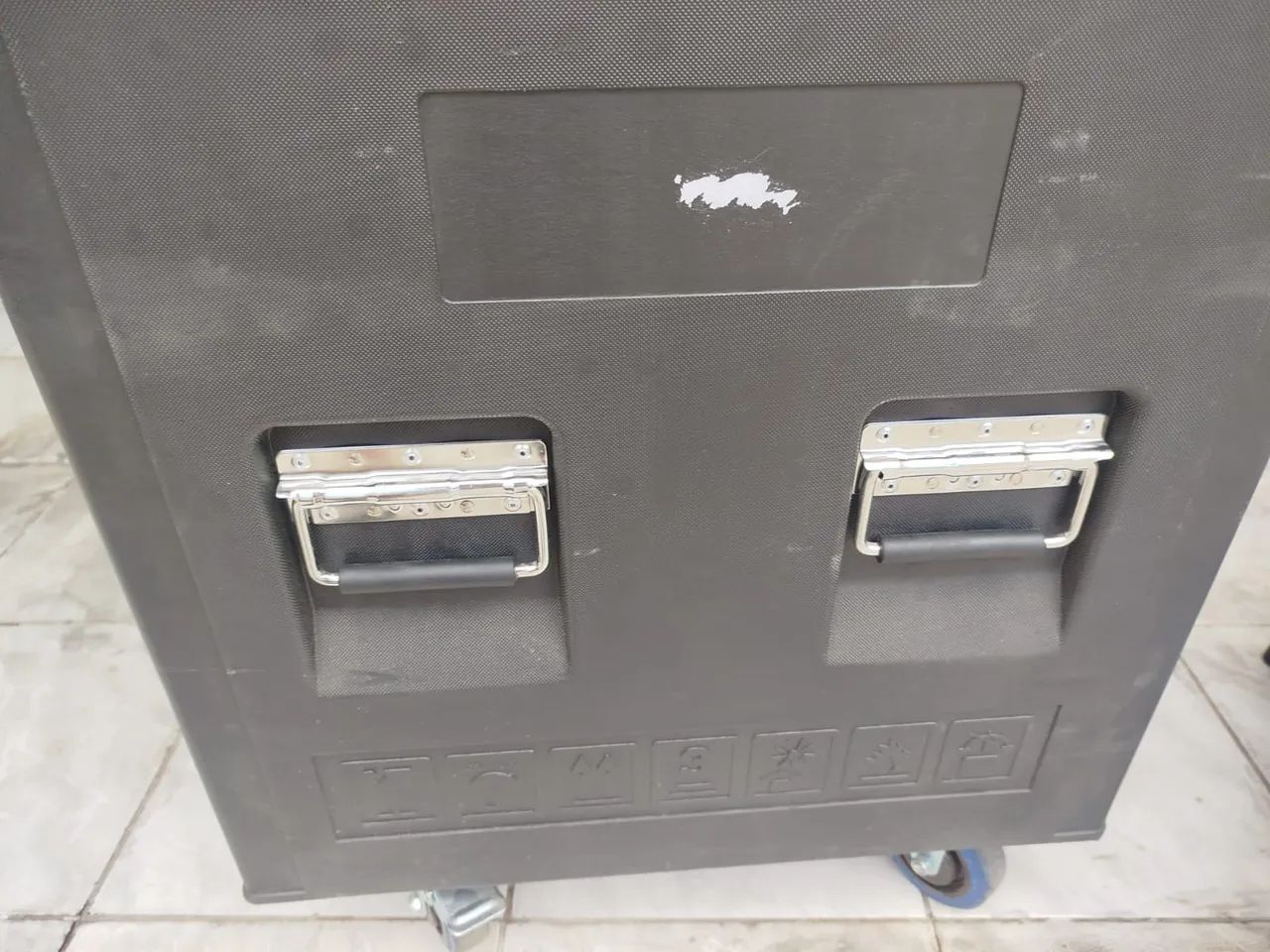 Vendo Flight Case em Plástico Injetado de Alta Resistência - Foto 4