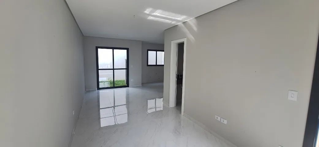SOBRADO NO UBERABA - NOVO - TRÊS QUARTOS COM SUÍTE - Foto 4
